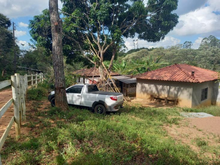 sitio-venda-zona-rural-desterro-de-entre-rios-mg-sao-sebastiao-do-gil-gil-de-cima-02-hectares-20-000-m-&sup2;-145-km-de-belo-horizonte-sendo-05-km-de-terra-zona-rural-casa-com-05-comodos-01-banheiro-1030037